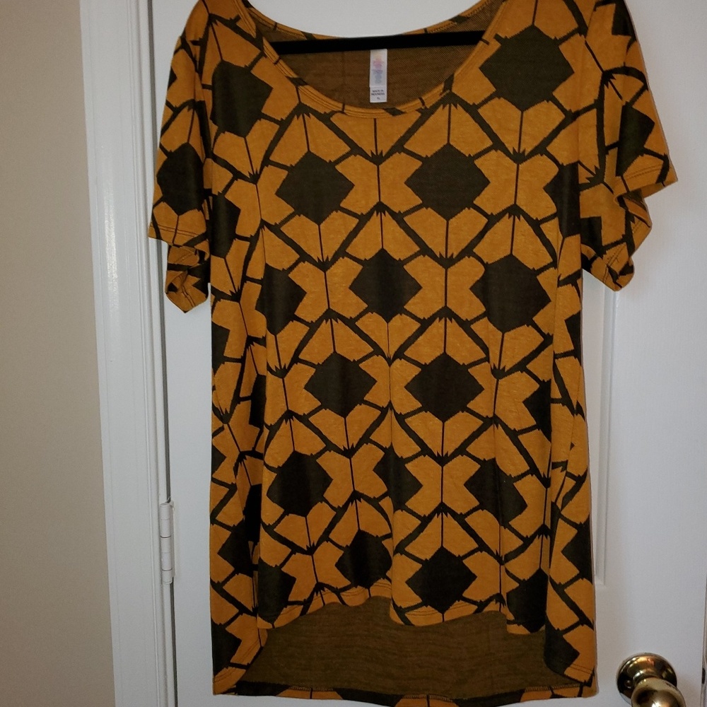 **Lularoe Sale** Classic Tee